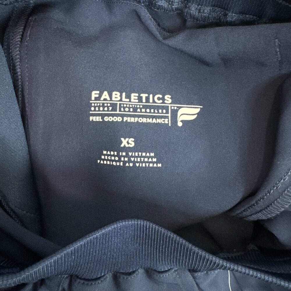 Fabletics Scrub Joggers Navy XS, On-Call 4-Pocket Pants | Brand New - Picture 8 of 9